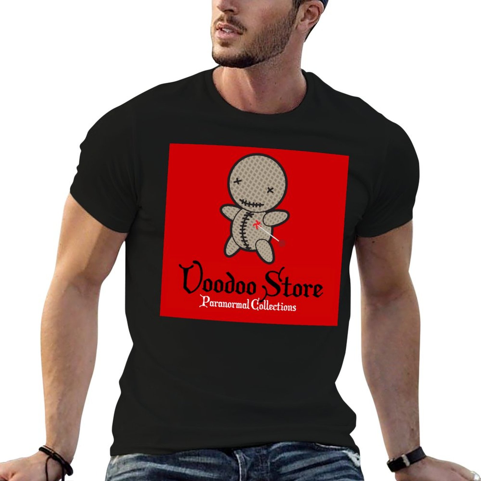Vintage Collectibles Store - ร้านวูดู คอลเลกชันของสะสมเกี่ยวกับเรื่องเหนือธรรมชาติ # 6 เสื้อยืดคอกลมพิมพ์ลายวินเทจ